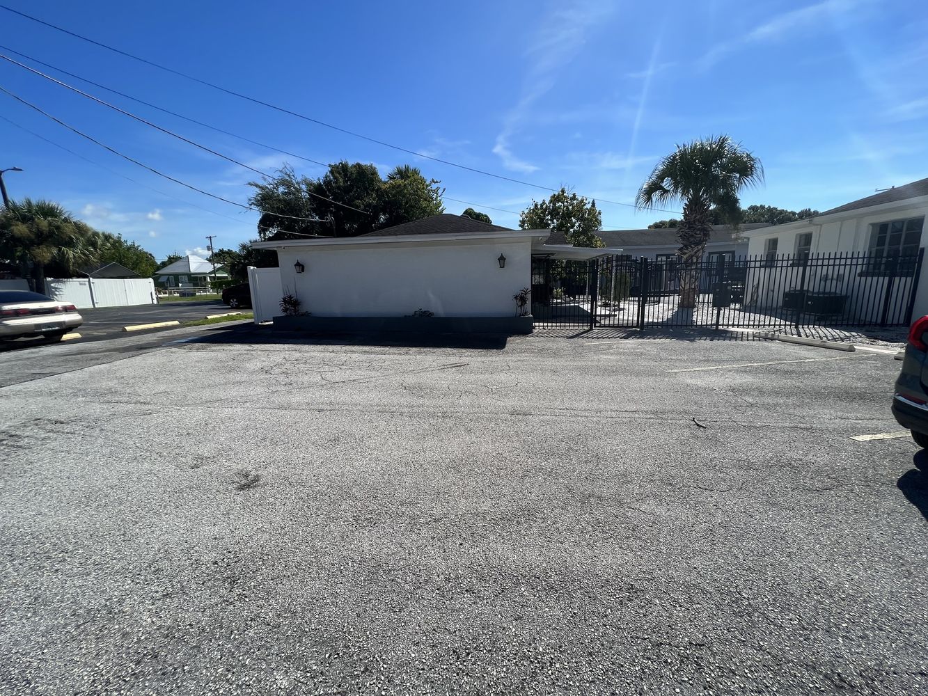 West Tampa Freestanding Building : 2323 W Aileen St, Tampa, FL 33607